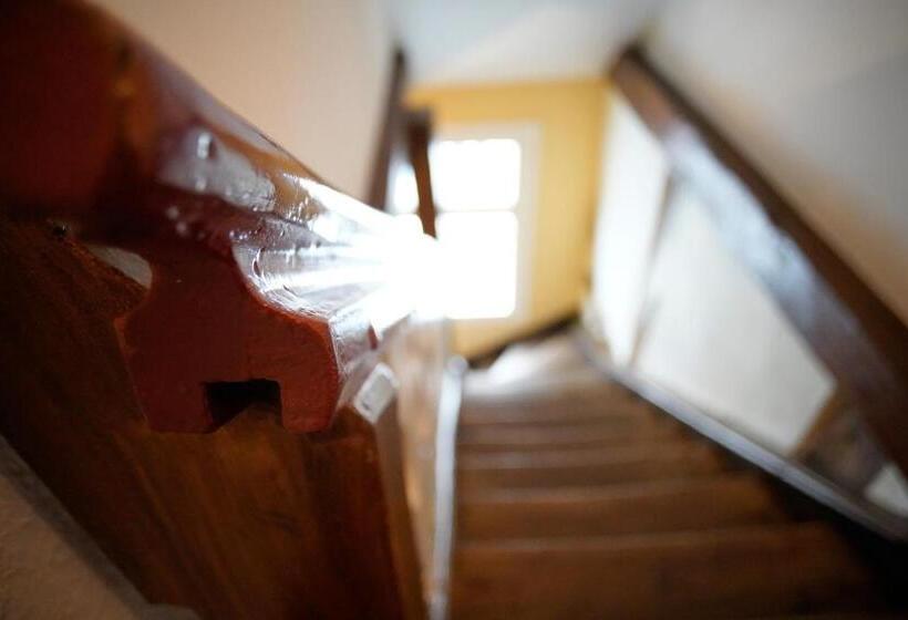 Апартаменты Deluxe 2 Спальни, Bed & Breakfast Sahara