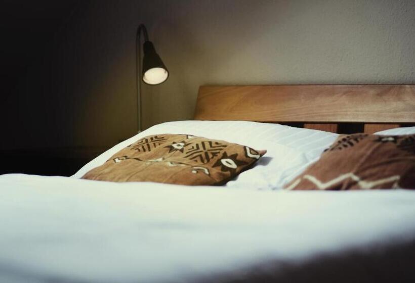 Апартаменты Deluxe 2 Спальни, Bed & Breakfast Sahara