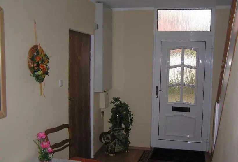 Standard Kolmen Hengen Huone, Guest House Mückenheim