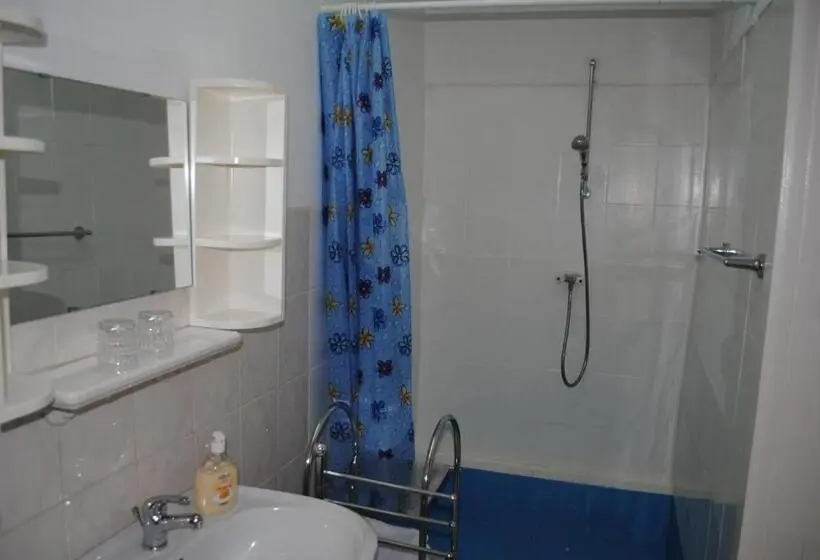 Standard Kolmen Hengen Huone, Guest House Mückenheim