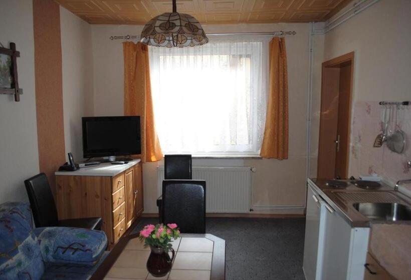 شقة غرفة نوم واحدة بالطابق الأرضى, Guest House Mückenheim