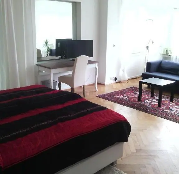 Standardzimmer, Pension Timeout