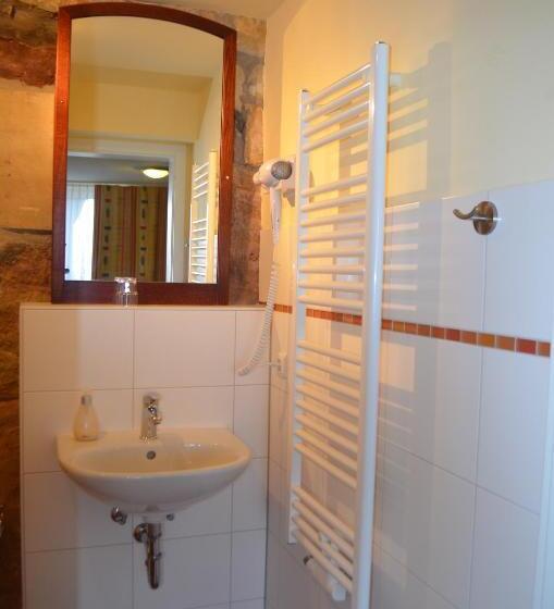 スタンダードルーム, Gasthof Alter Felsenkeller