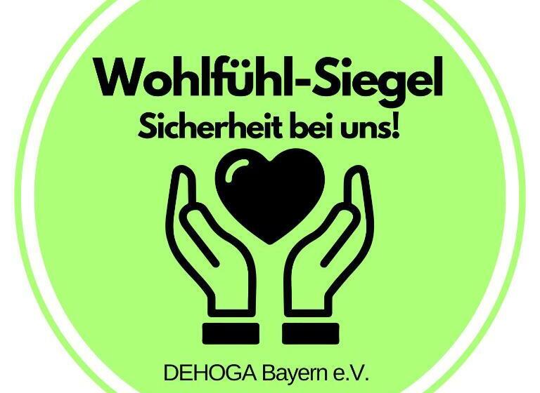 חדר סטנדרט, Berg Cafe