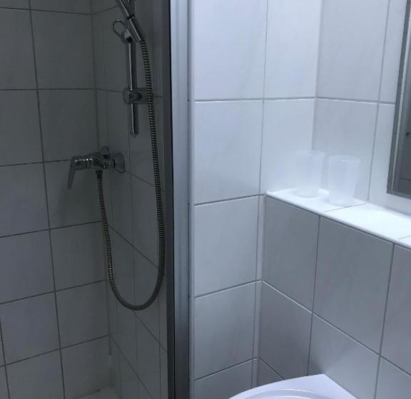 חדר סטנדרט, Berg Cafe