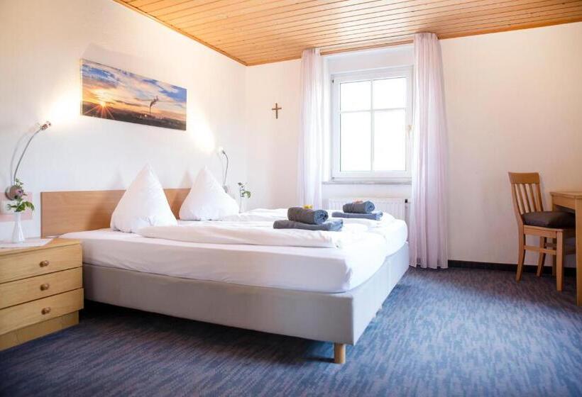 Номер Стандарт, Gasthof Garni Knupfer