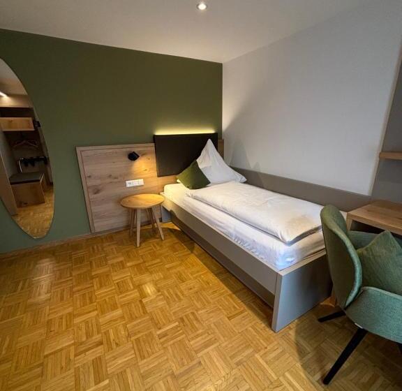 Quarto Individual Clássico, Landgasthaus Zur Linde, Neusatz