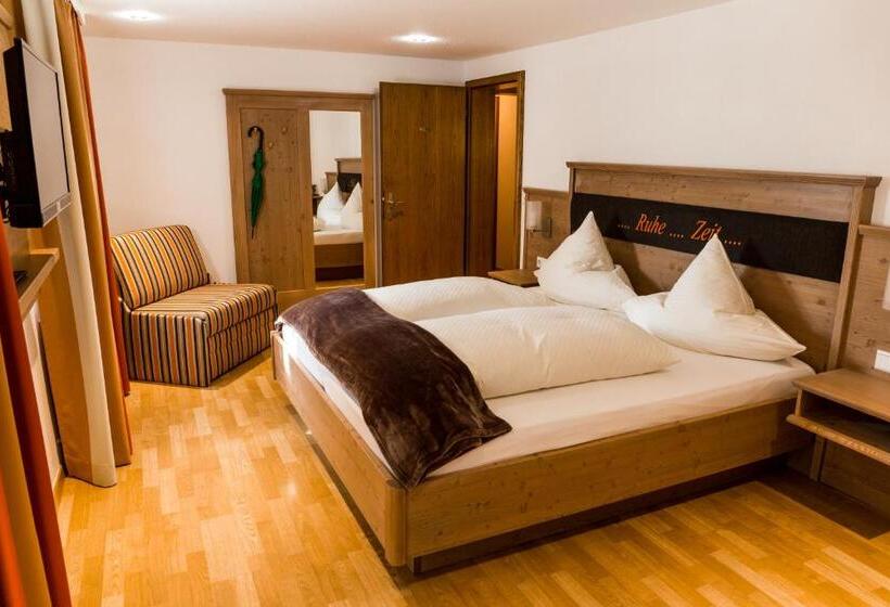 Классический Номер, Landgasthaus Zur Linde, Neusatz