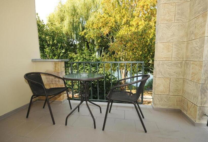 经济房, Seehotel Europa