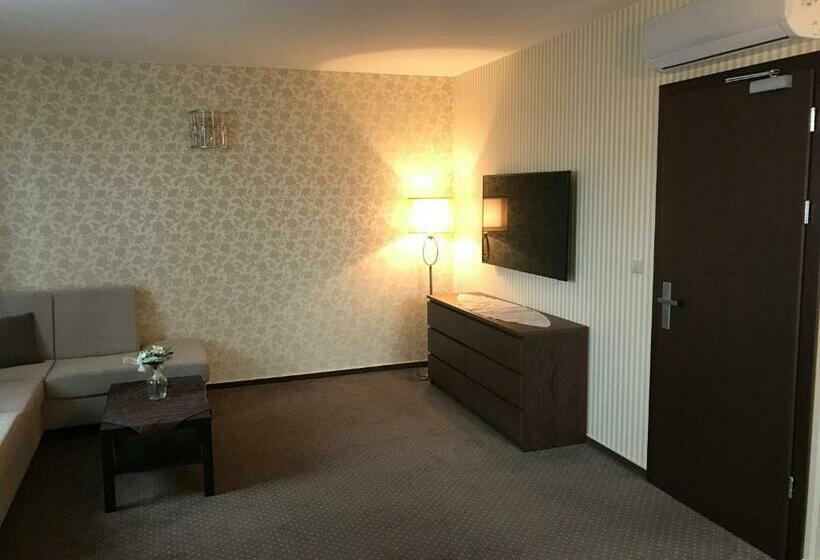 Люкс Повышенной Комфортности, Penzión Karla Naj