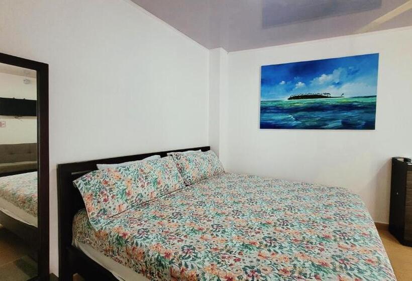 Standard Kolmen Hengen Huone, Olas