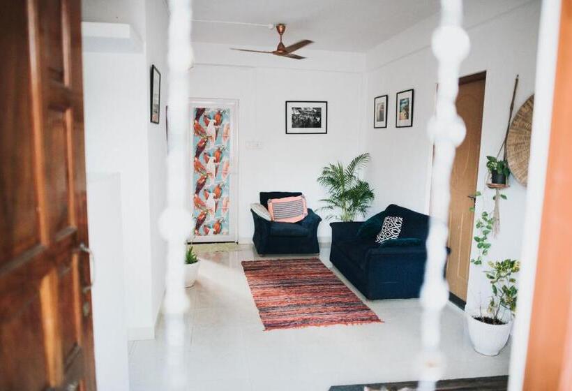 شقة غرفة واحدة, Wigwam