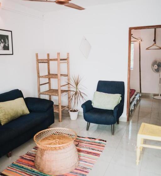 شقة غرفتين, Wigwam