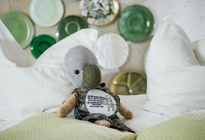 اتاق سوپریور, Clinkmama