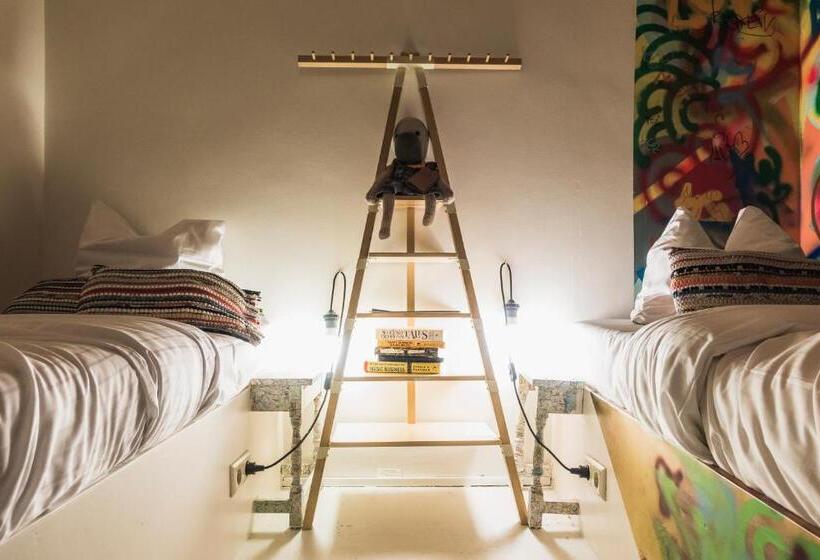 کابین, Clinkmama