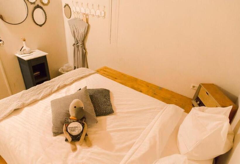 کابین, Clinkmama