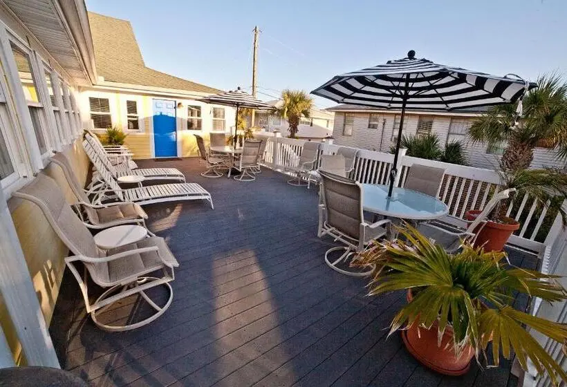 آپارتمان 1 خوابه با تراس, Georgianne Inn & Suites Check In 212 Butler Ave
