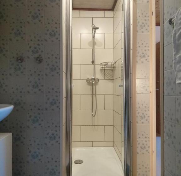 اتاق استاندارد یک نفره, Berliner Ecke