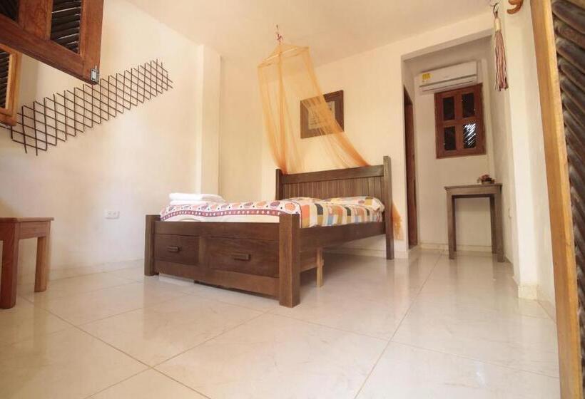 스탠다드 룸, Hostal Nibuni Palomino