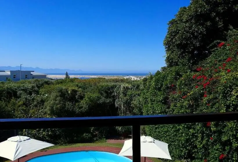 ファミリールーム, Swallows Nest Plett