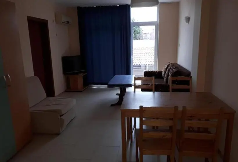 آپارتمان 2 خوابه, Apart Hotel Ravda