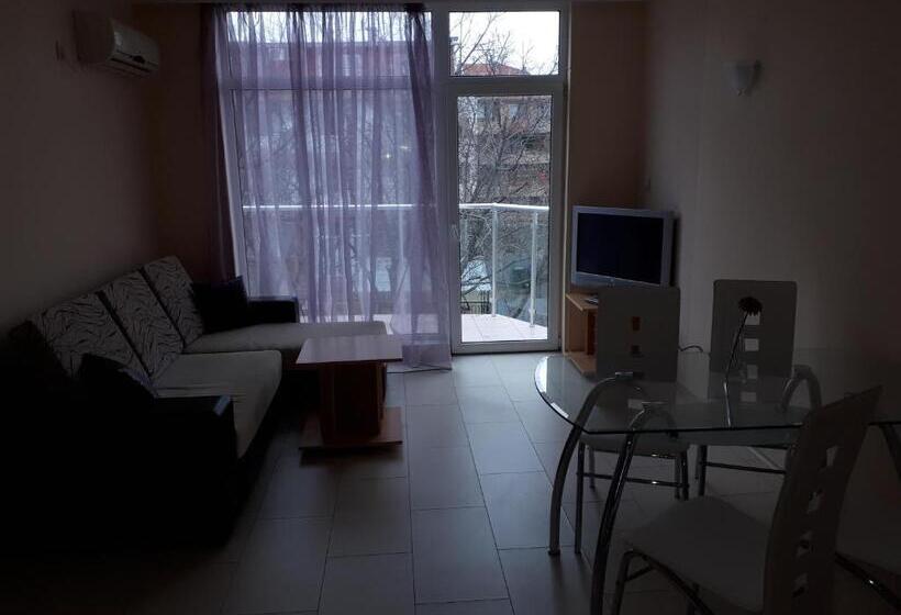 آپارتمان 2 خوابه, Apart Hotel Ravda