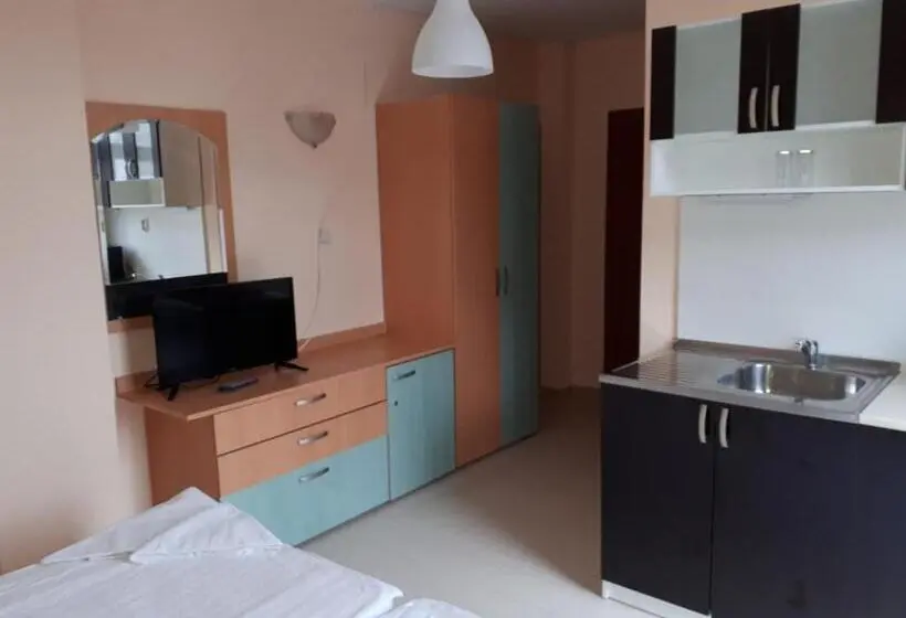 آپارتمان 1 خوابه, Apart Hotel Ravda