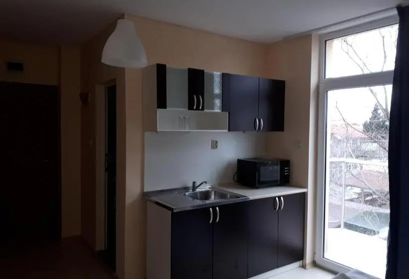 آپارتمان 1 خوابه, Apart Hotel Ravda