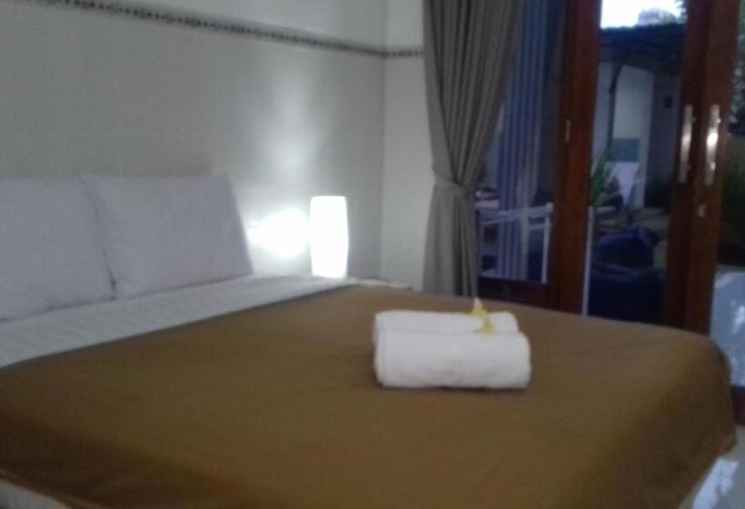 スタンダードルーム, Sanata Yoga Guesthouse