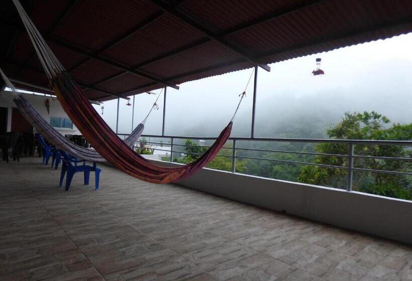패밀리 룸, Hostal Alto De La Montaña
