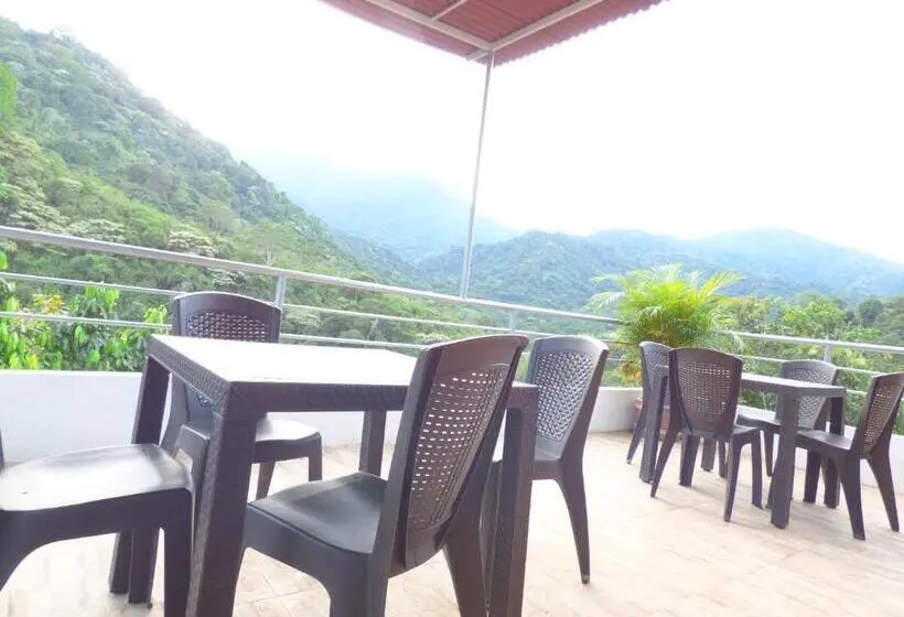 Standard Kolmen Hengen Huone, Hostal Alto De La Montaña