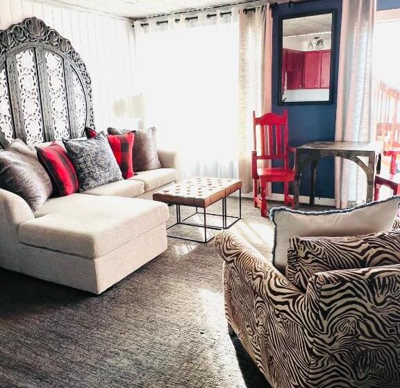 带大床的复式套间, Oceanhouse