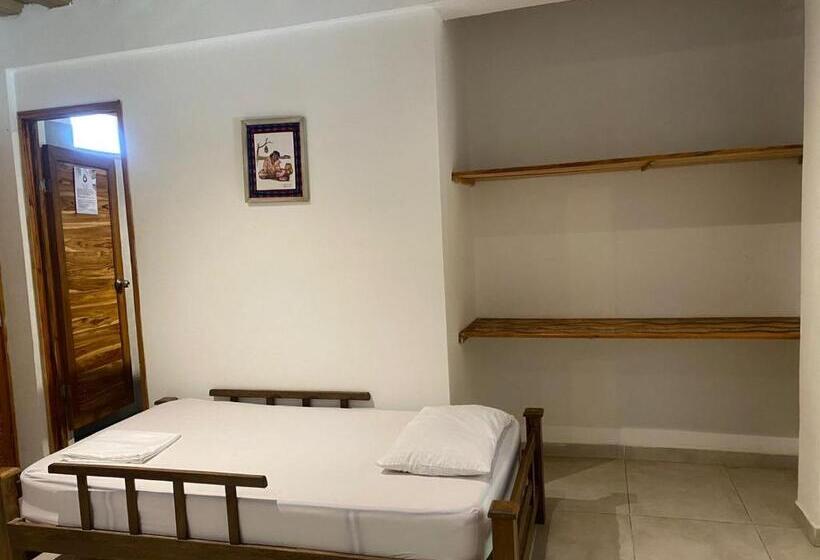 غرفة ديلوكس رباعية, Bao Bao Hostel