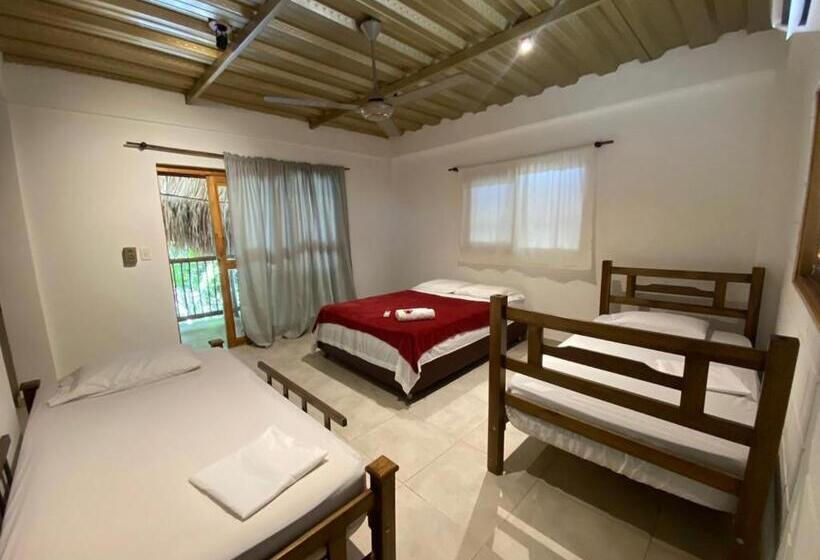 חדר דלוקס לארבעה, Bao Bao Hostel