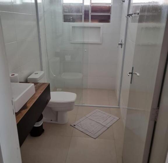 غرفة قياسية رباعية, Pousada Quatro Estações