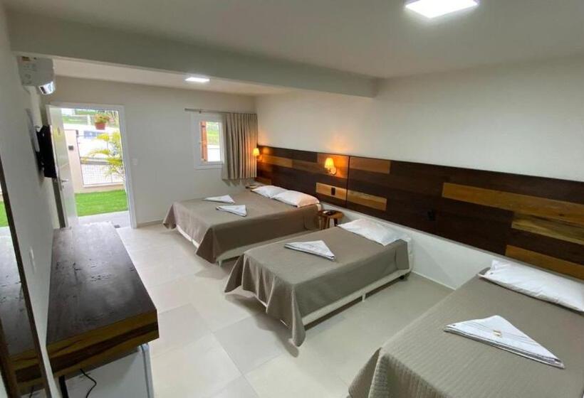 غرفة قياسية رباعية, Pousada Quatro Estações