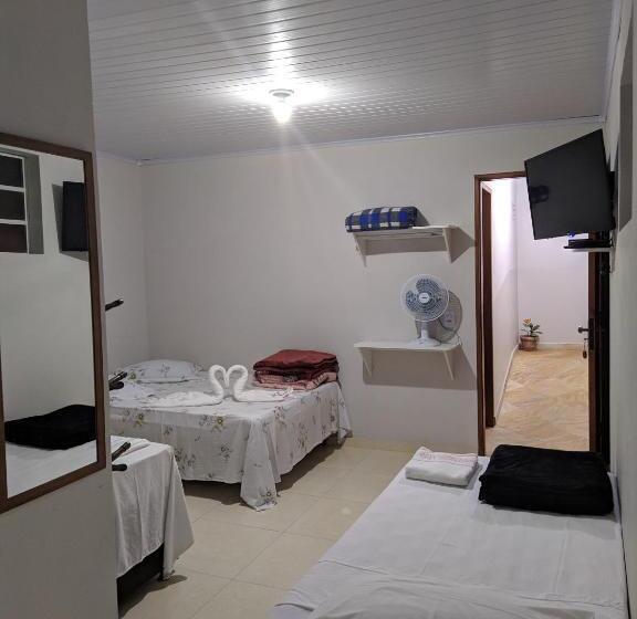 اتاق استاندارد چهار تخته, Pousada Maciel