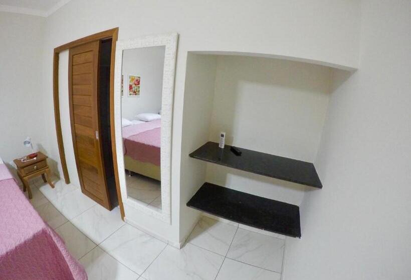 غرفة قياسية سرير كينج, Pousada Pedra Da Baleia