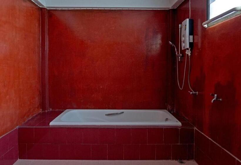 חדר סטנדרט נוף לבריכה, Home At Chan Resort