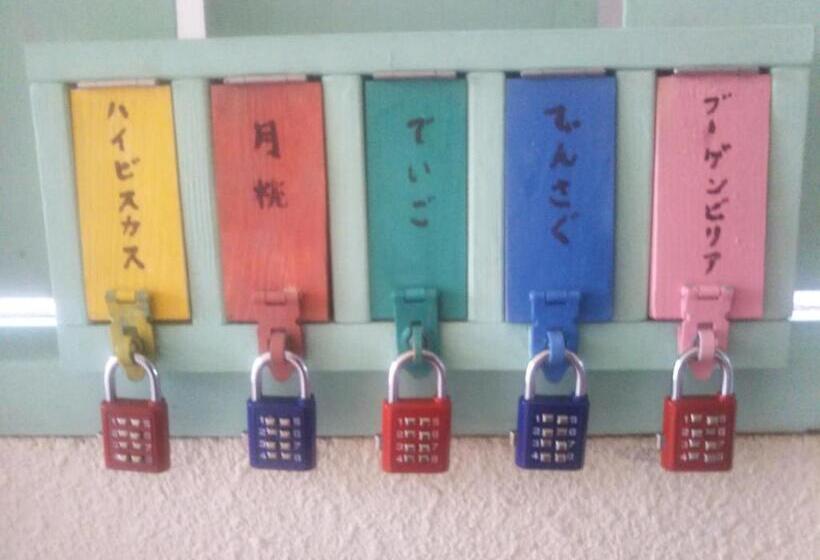 חדר סטנדרט לארבעה, Guest House Icyaribacyode