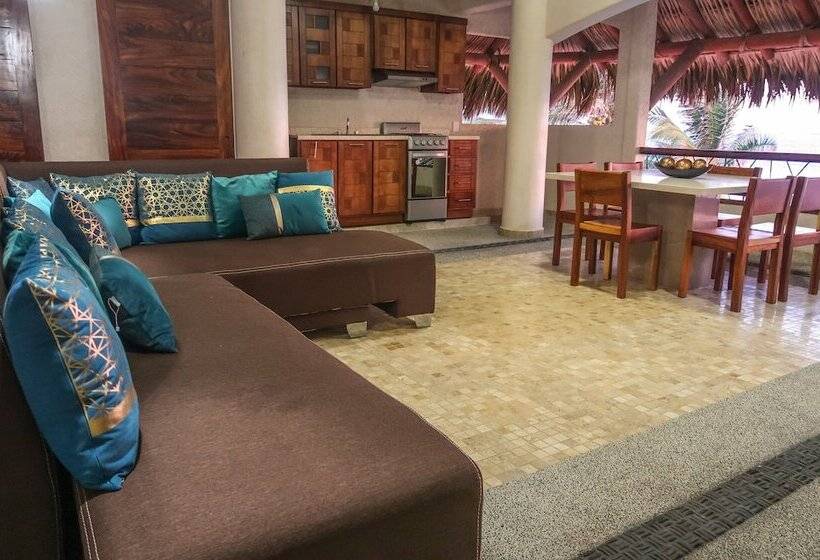 جناح ديلوكس, Villas Punta Blanca