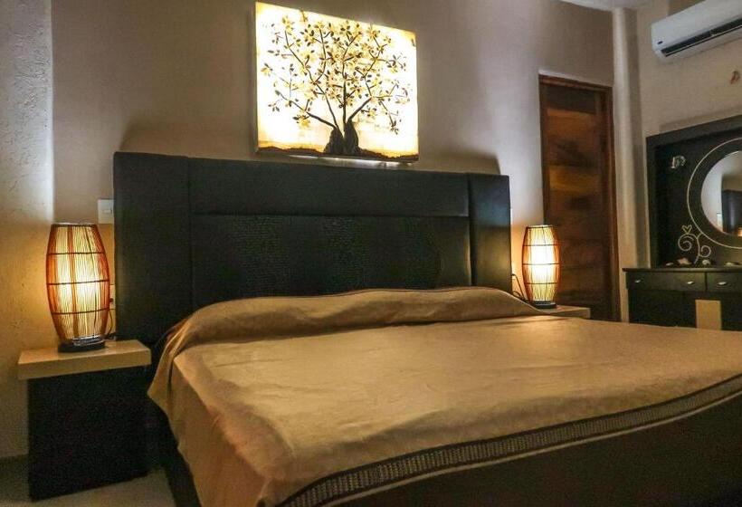 جناح جونيور, Villas Punta Blanca