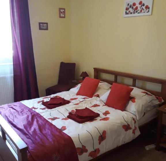 غرفة قياسية حمام مشترك, Kis Rigó Vendégház