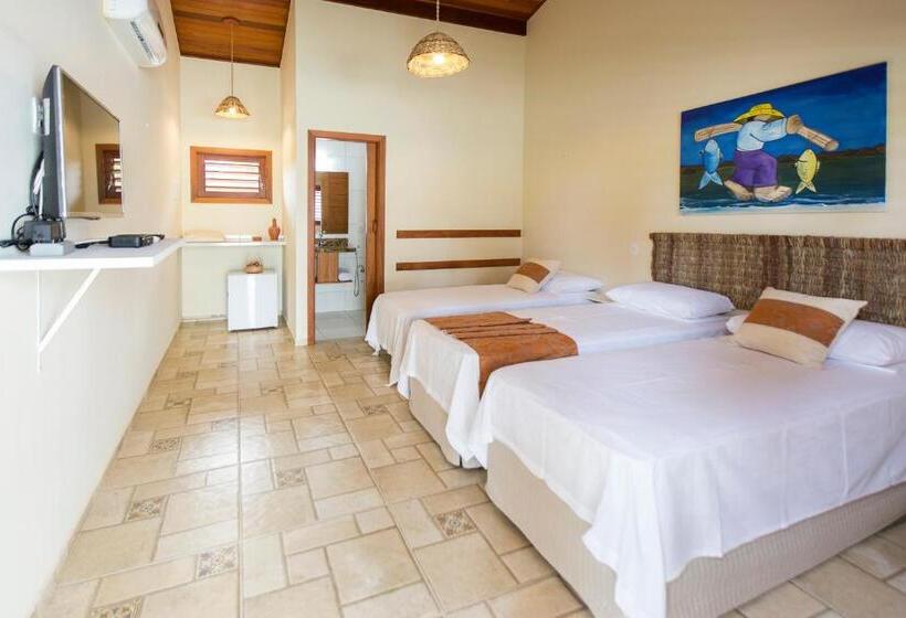 غرفة قياسية ثلاثية, Pousada Pé Na Areia Gostoso