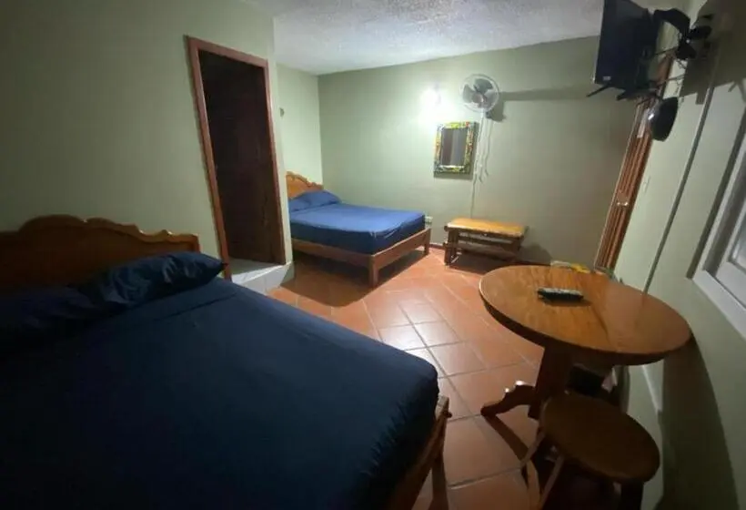 اتاق استاندارد چهار تخته, Residencial El Valle