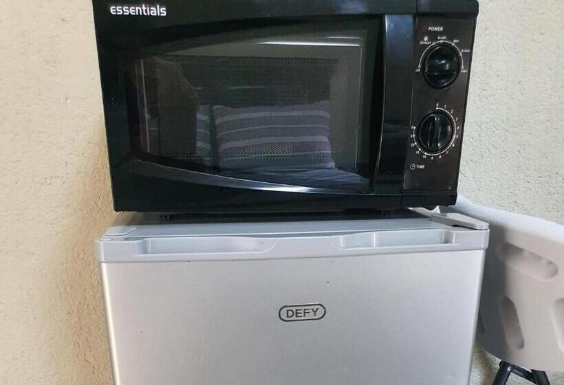 Chalet met 1 Slaapkamer, @ The Village Lodge