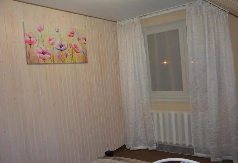 エコノミールーム, Bukovets