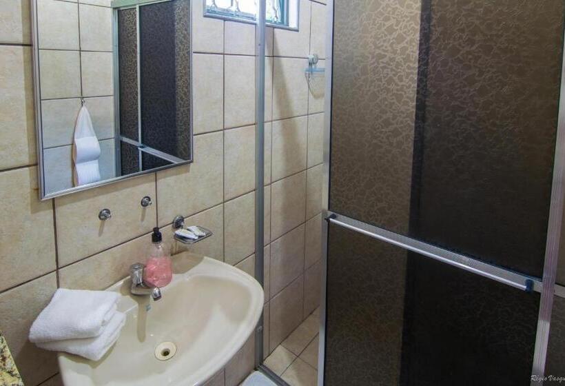 スタンダードトリプルルーム, Pousada Vila Rica