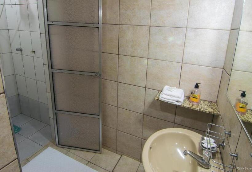 スタンダード４人部屋, Pousada Vila Rica