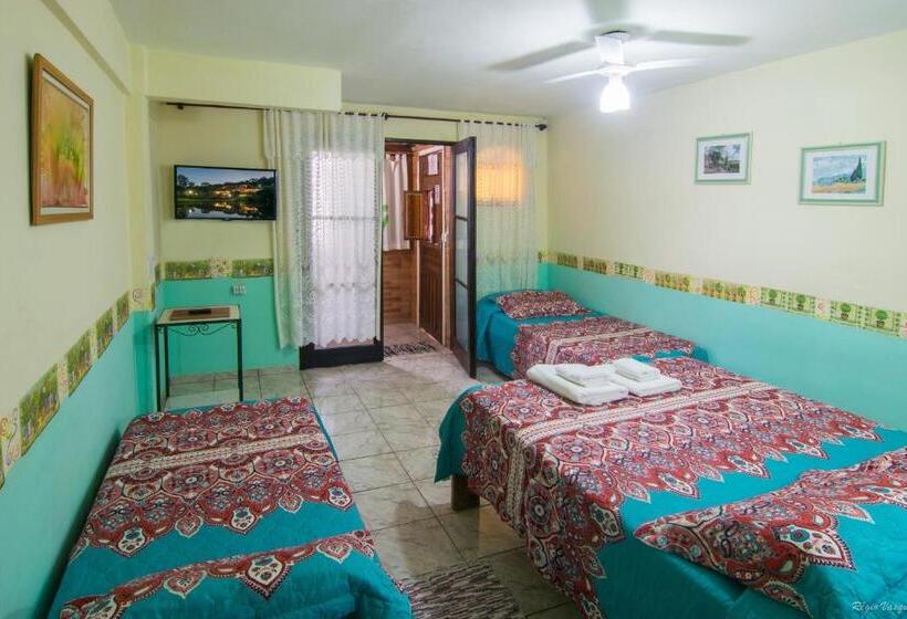 4인용 스탠다드 룸, Pousada Vila Rica